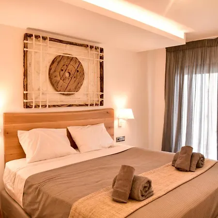 Frankie's Sunrise Agia Anna