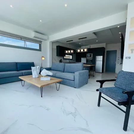 Frankie's Sunrise Villa Agia Anna (Mykonos)